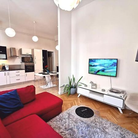 Luxury Apartment Near Astoria With Ac بودابست المظهر الخارجي الصورة