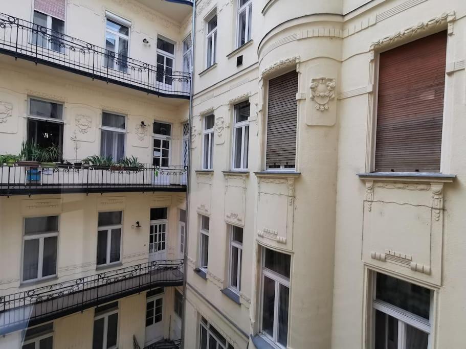 Luxury Apartment Near Astoria With Ac بودابست المظهر الخارجي الصورة