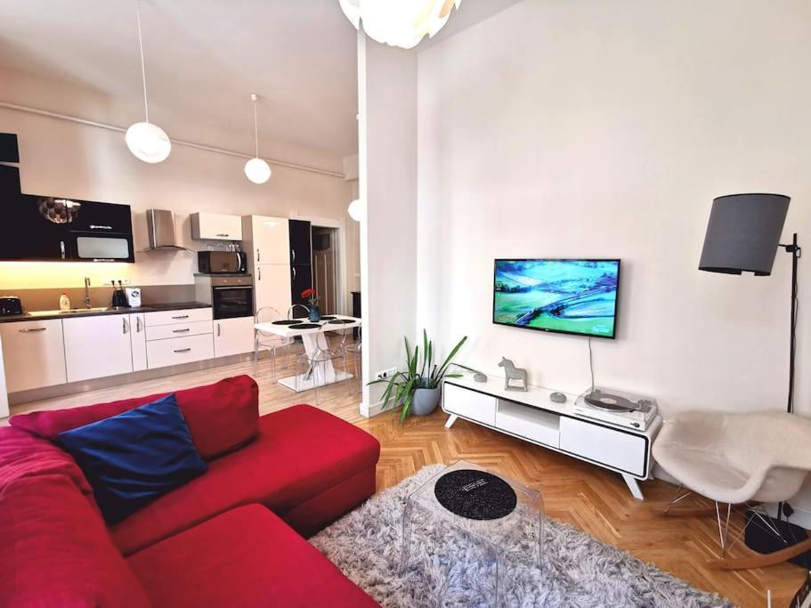 Luxury Apartment Near Astoria With Ac بودابست المظهر الخارجي الصورة