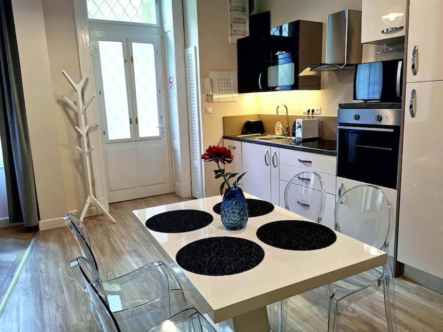 Luxury Apartment Near Astoria With Ac بودابست المظهر الخارجي الصورة